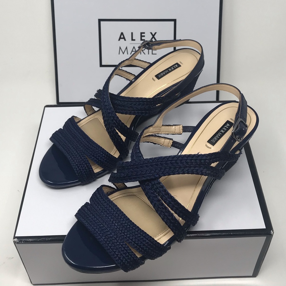 🎄Alex Marie Blue Wedge Sandals Size 8